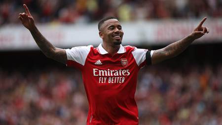Premier League: Arsenal v Leicester Preview and Betting Tips